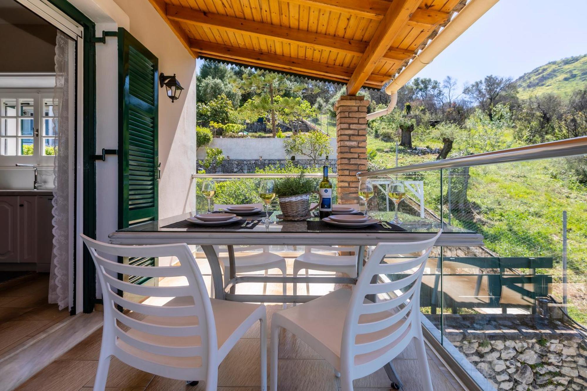 Apraos Alisachni Apartments חדר תמונה