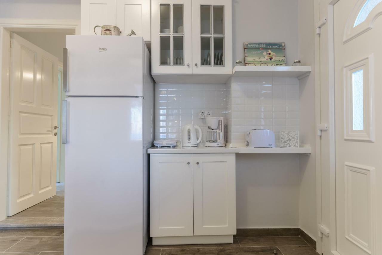Apraos Alisachni Apartments מראה חיצוני תמונה