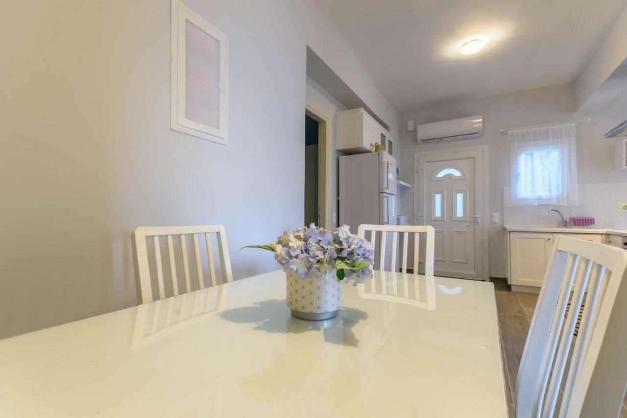 Apraos Alisachni Apartments מראה חיצוני תמונה
