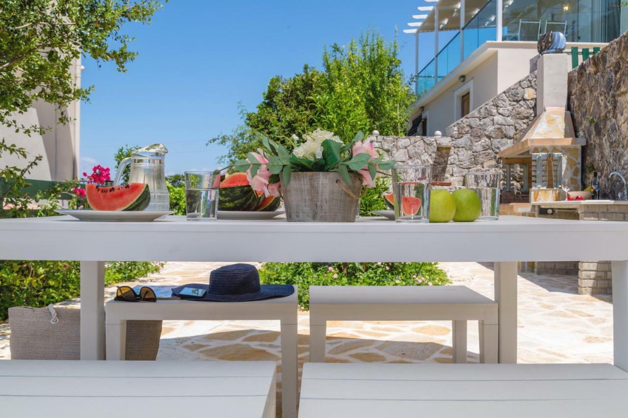 Apraos Alisachni Apartments מראה חיצוני תמונה